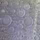 Exosome in der Kosmetik: Darstellung von Zellkommunikation und moderner Hautpflege-Technologie